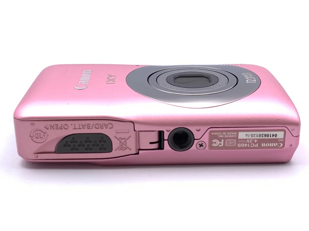 Canon IXY 200F