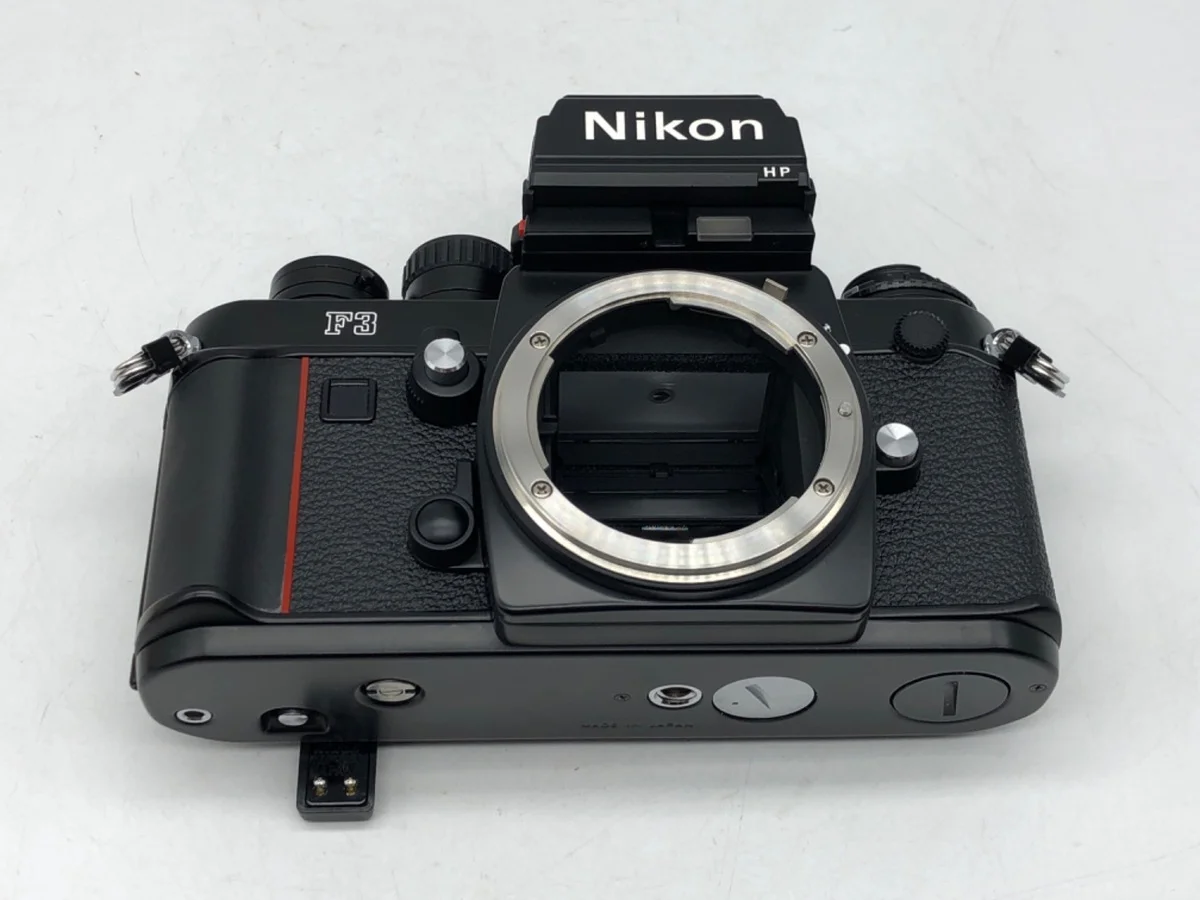 Nikon F3 P ( )