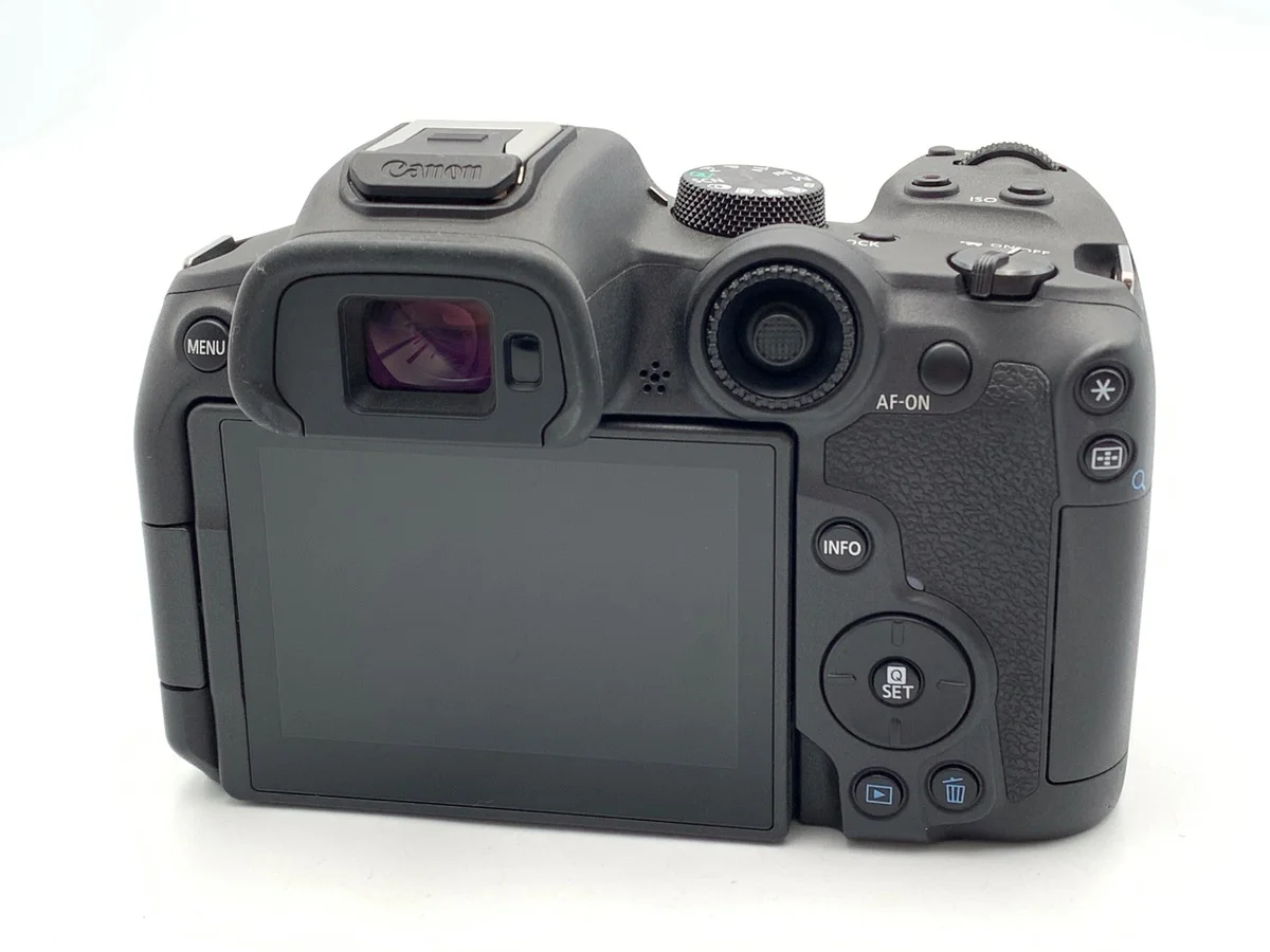 Canon EOS R7