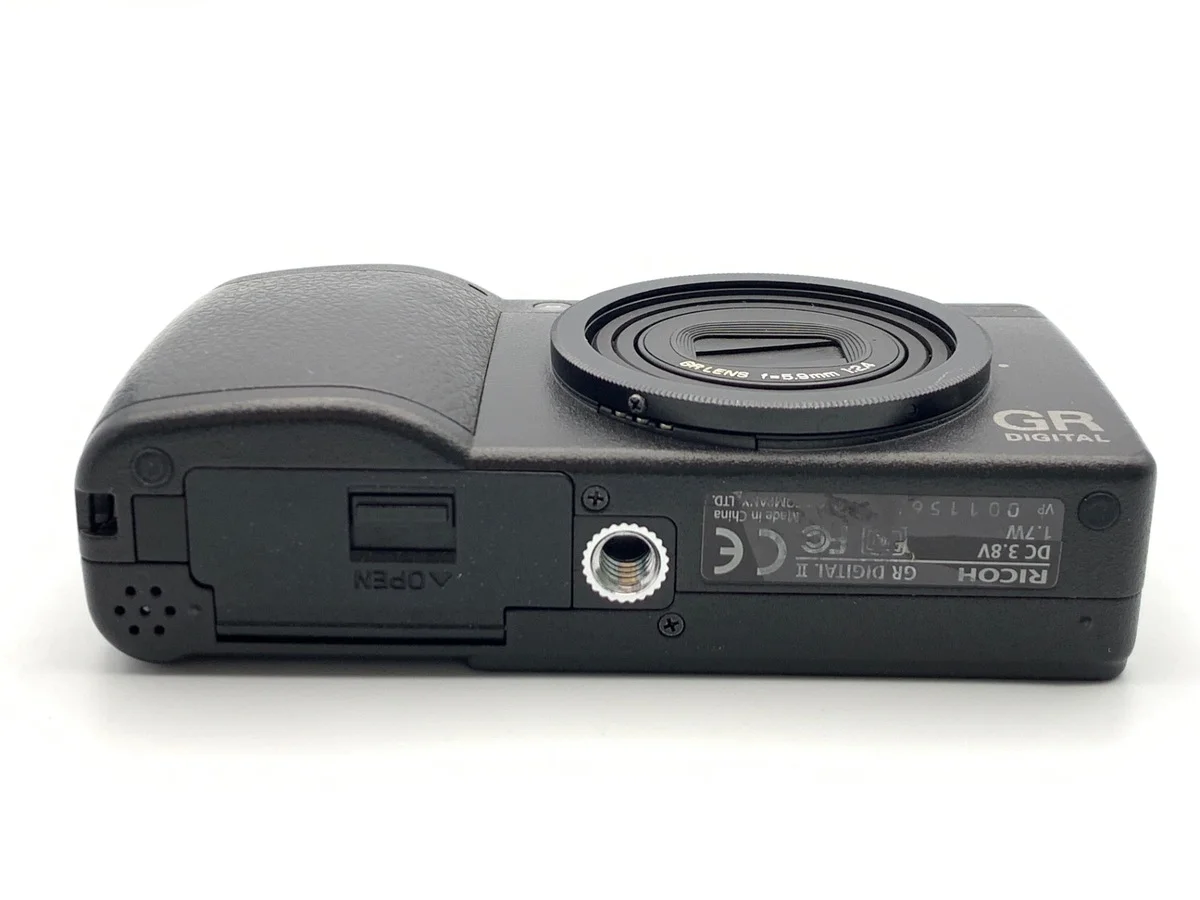 Ricoh GR DIGITAL II