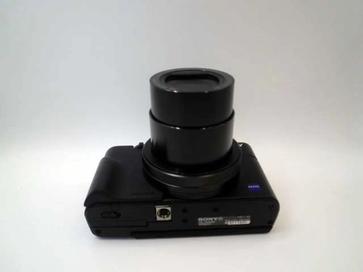 Sony Cyber-shot DSC-RX100M3