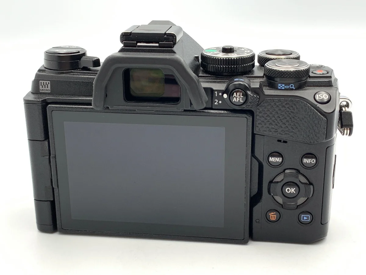 Olympus OM SYSTEM OM-5