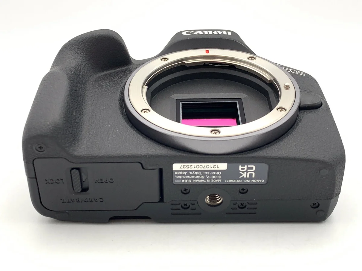 Canon EOS R50