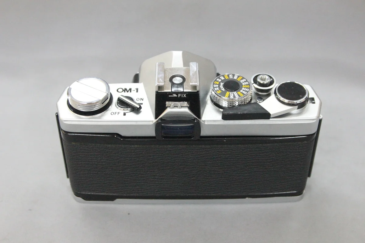 Olympus OM-1