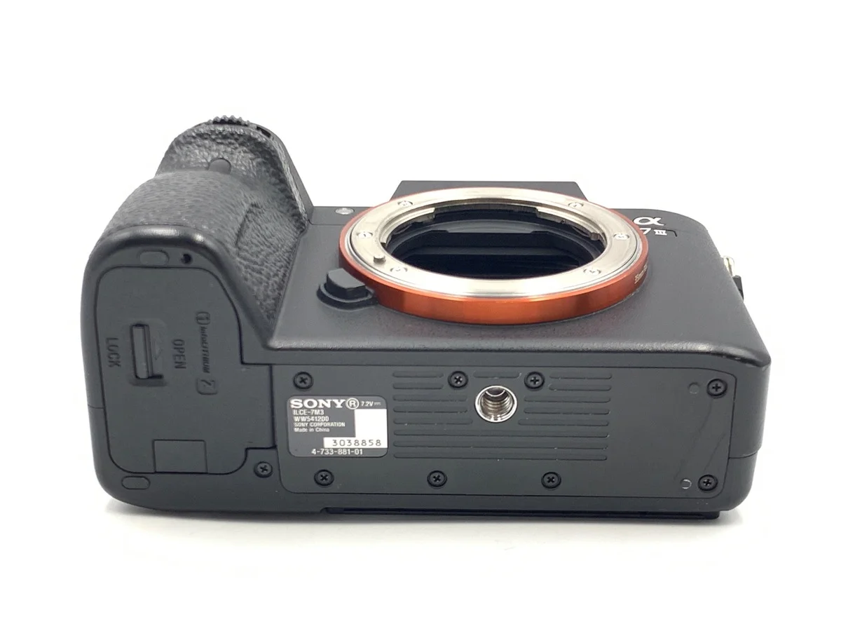 Sony α7III [ILCE-7M3