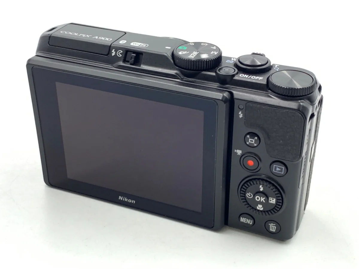 Nikon COOLPIX A900