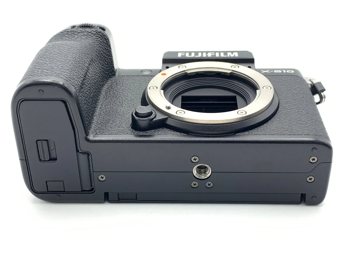 Fujifilm X-S10