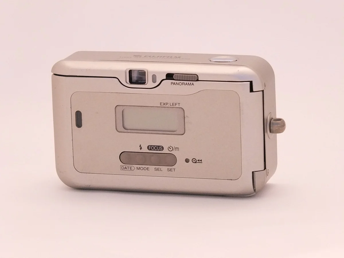 Fujifilm TIARA II(28mm F3.5)