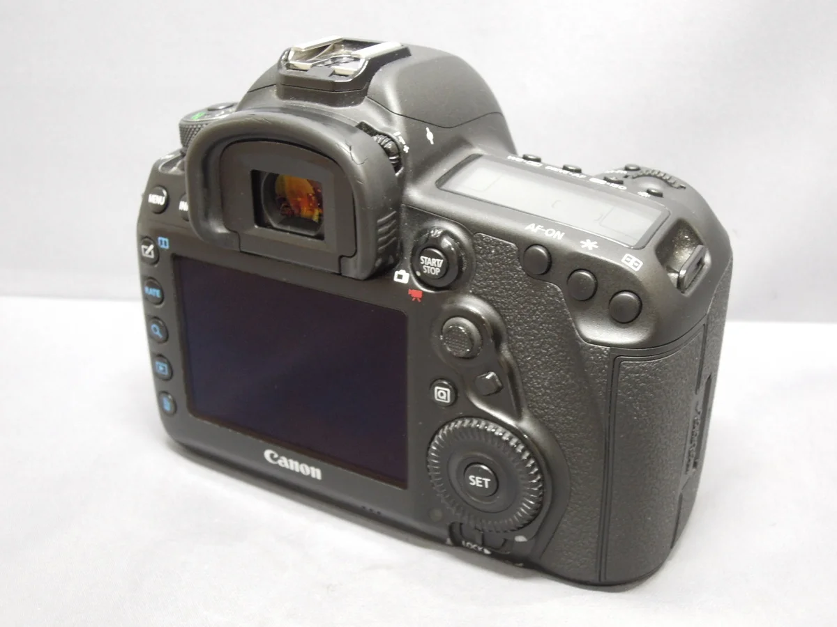Canon EOS 5D Mark IV