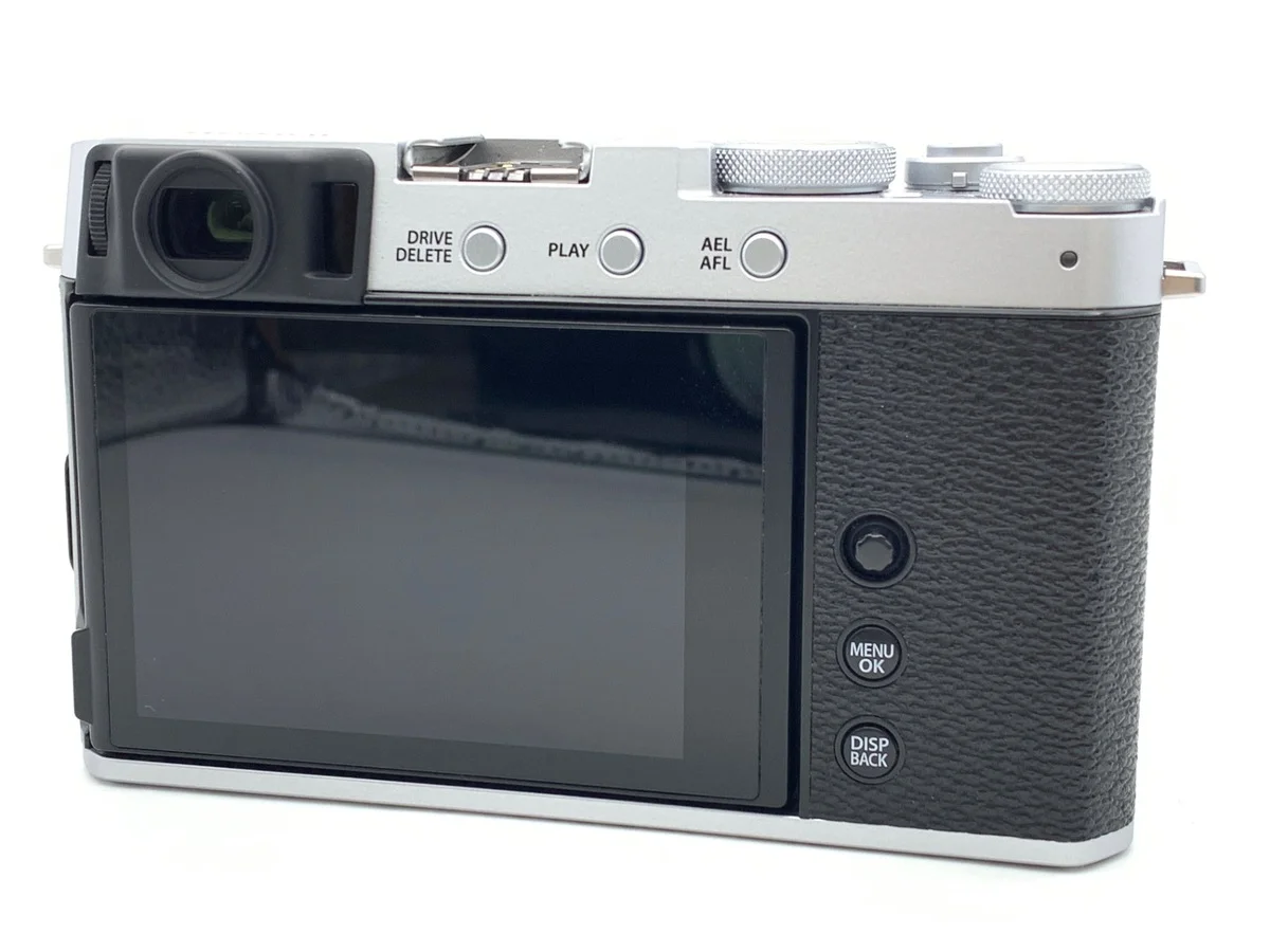 Fujifilm X-E4 XC15-45mm