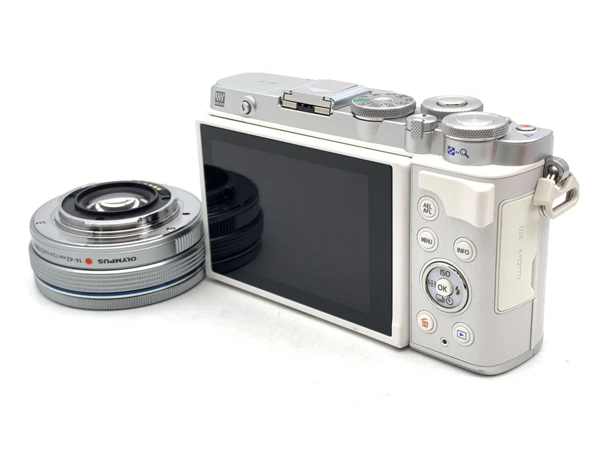 Olympus PEN E-P7 14-42mm EZ