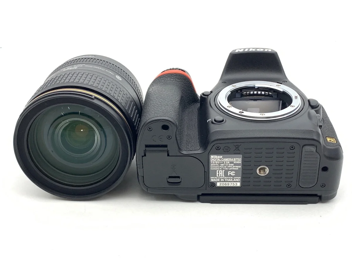 Nikon D750 24-120VR