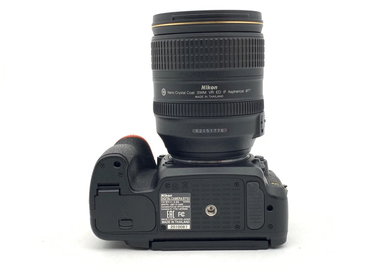 Nikon D750 24-120VR