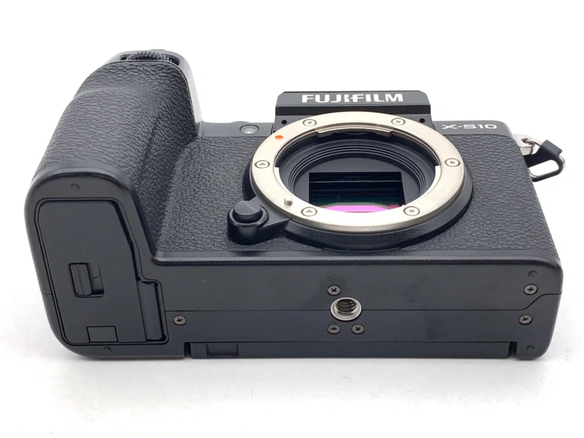 Fujifilm X-S10