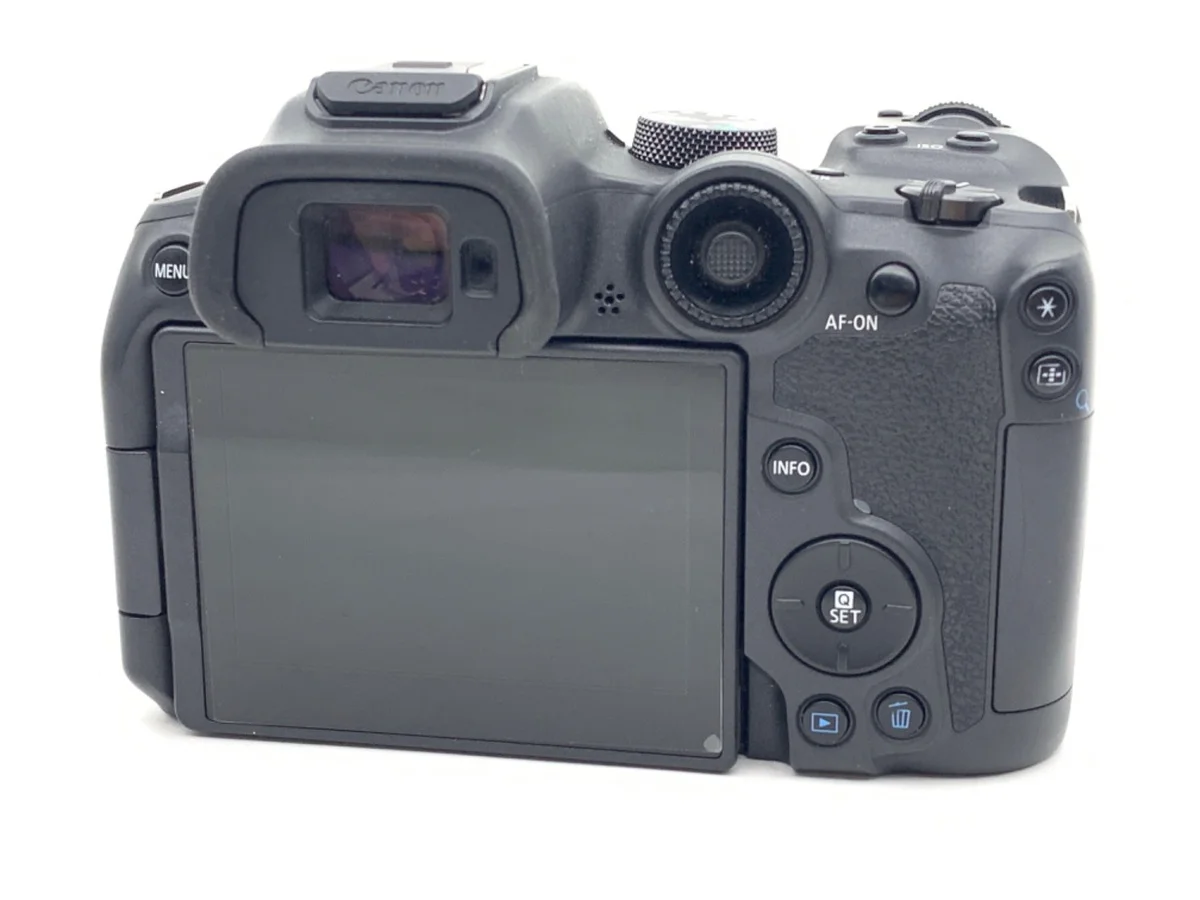 Canon EOS R7