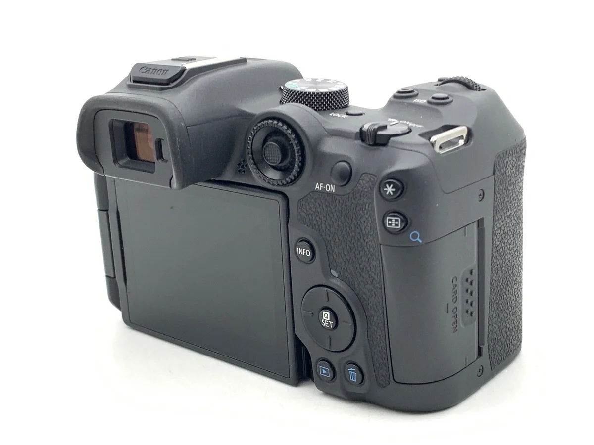 Canon EOS R7