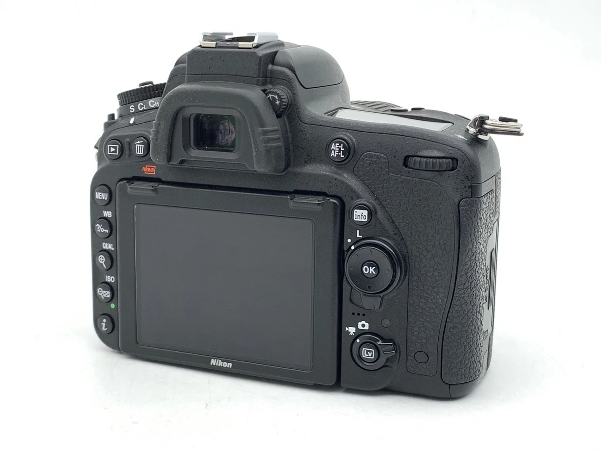 Nikon D750 24-120VR