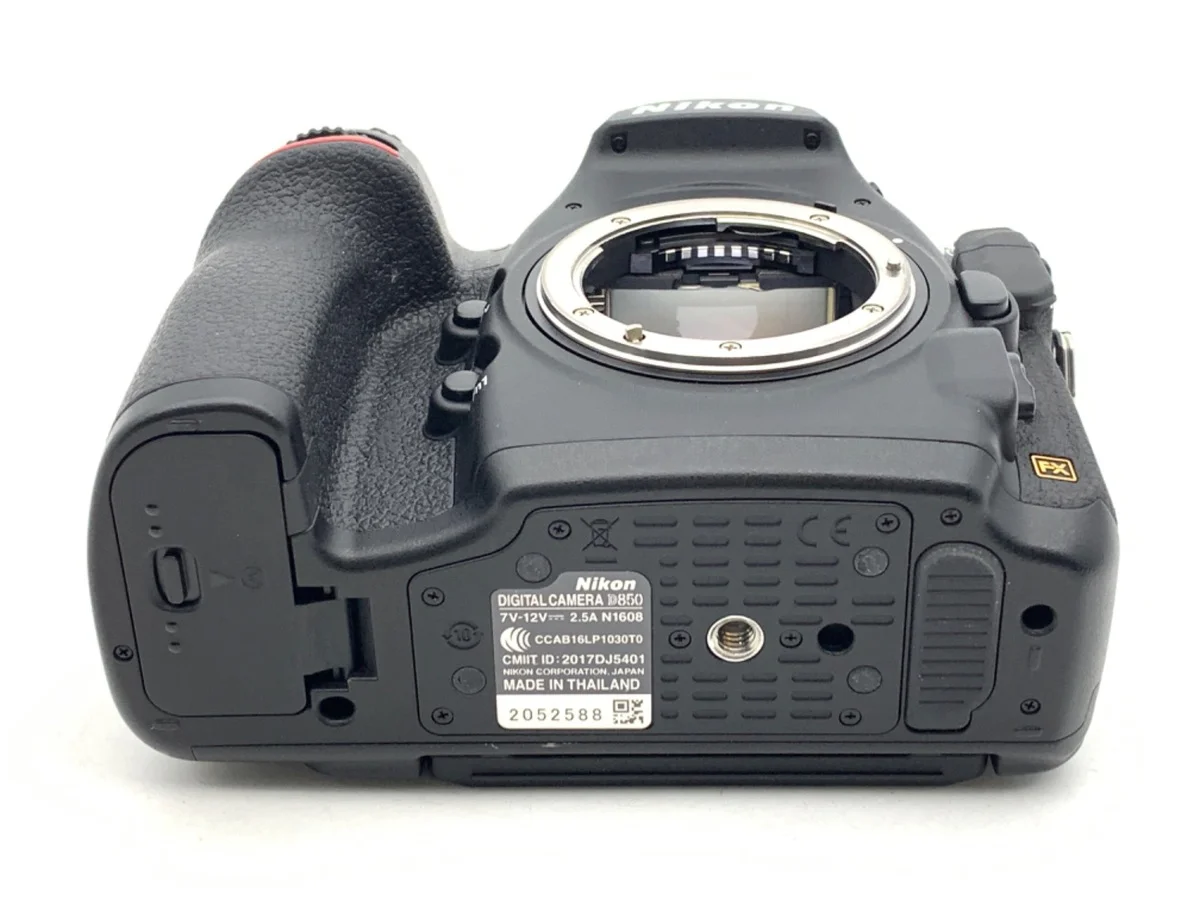 Nikon D850