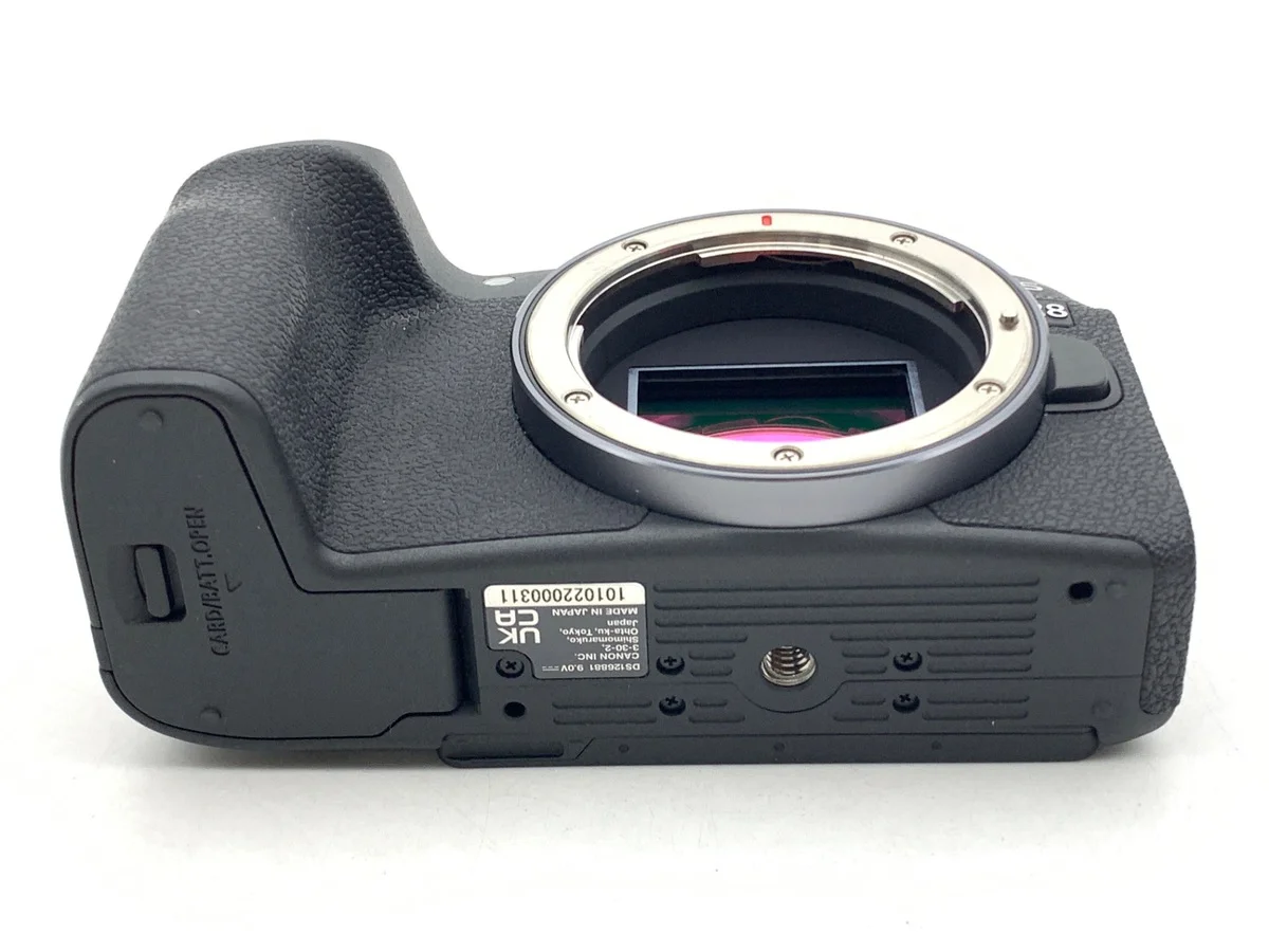 Canon EOS R8