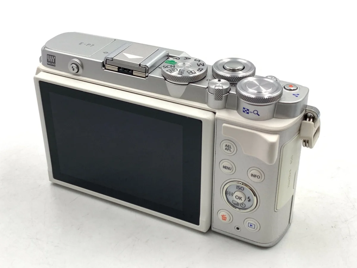 Olympus PEN E-P7