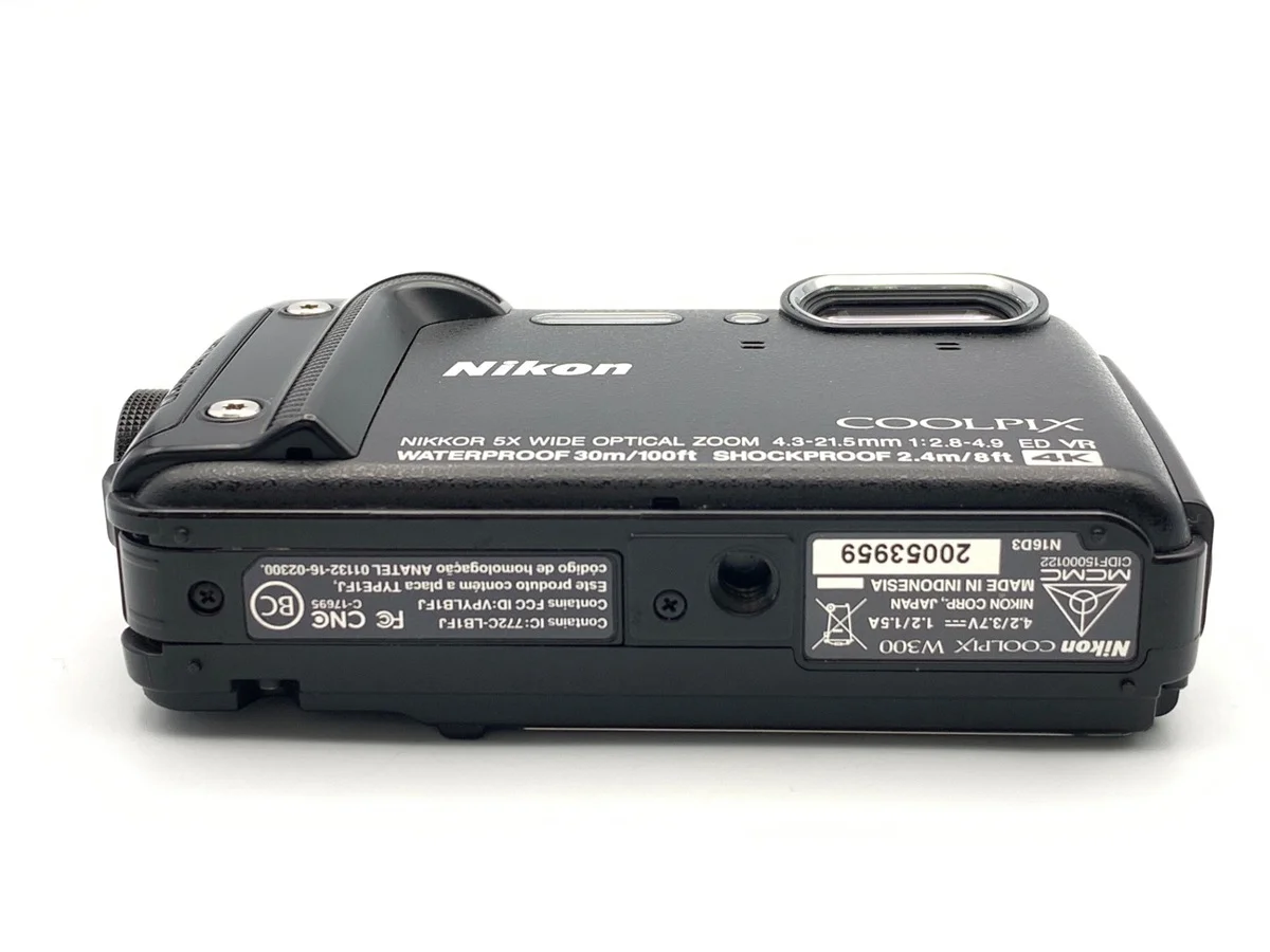 Nikon COOLPIX W300