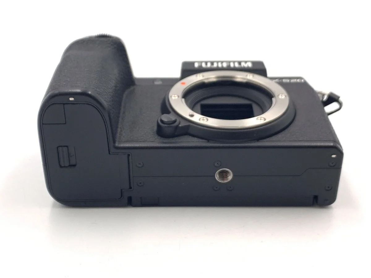 Fujifilm X-S20