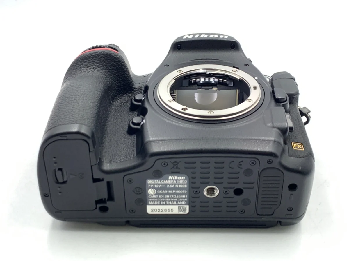 Nikon D850