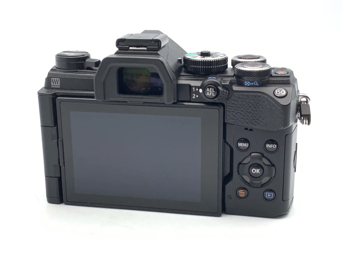 Olympus OM SYSTEM OM-5