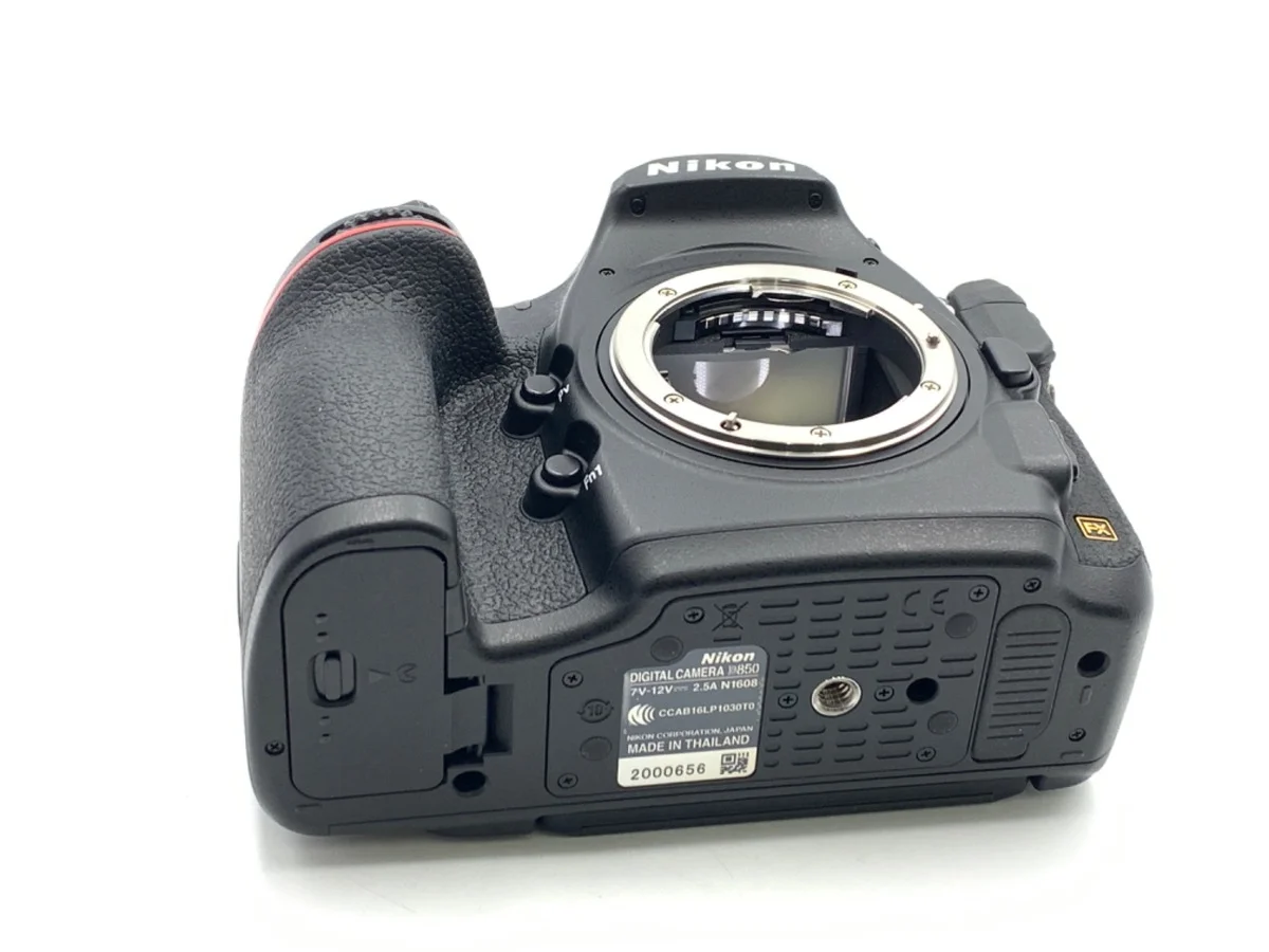 Nikon D850