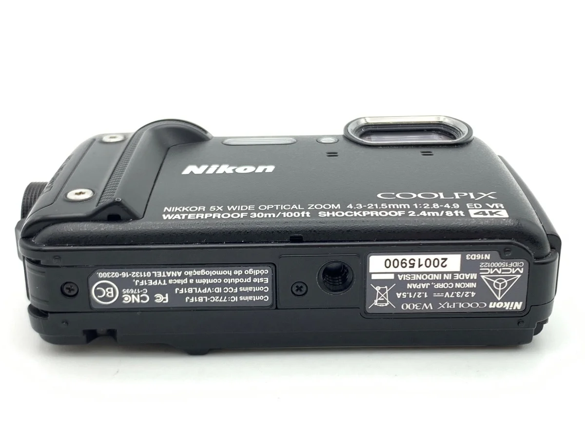 Nikon COOLPIX W300