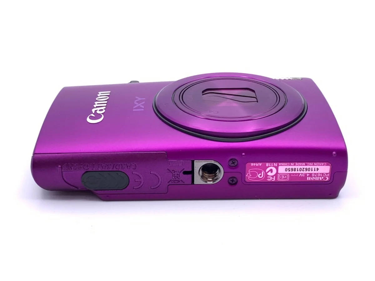 Canon IXY 600F