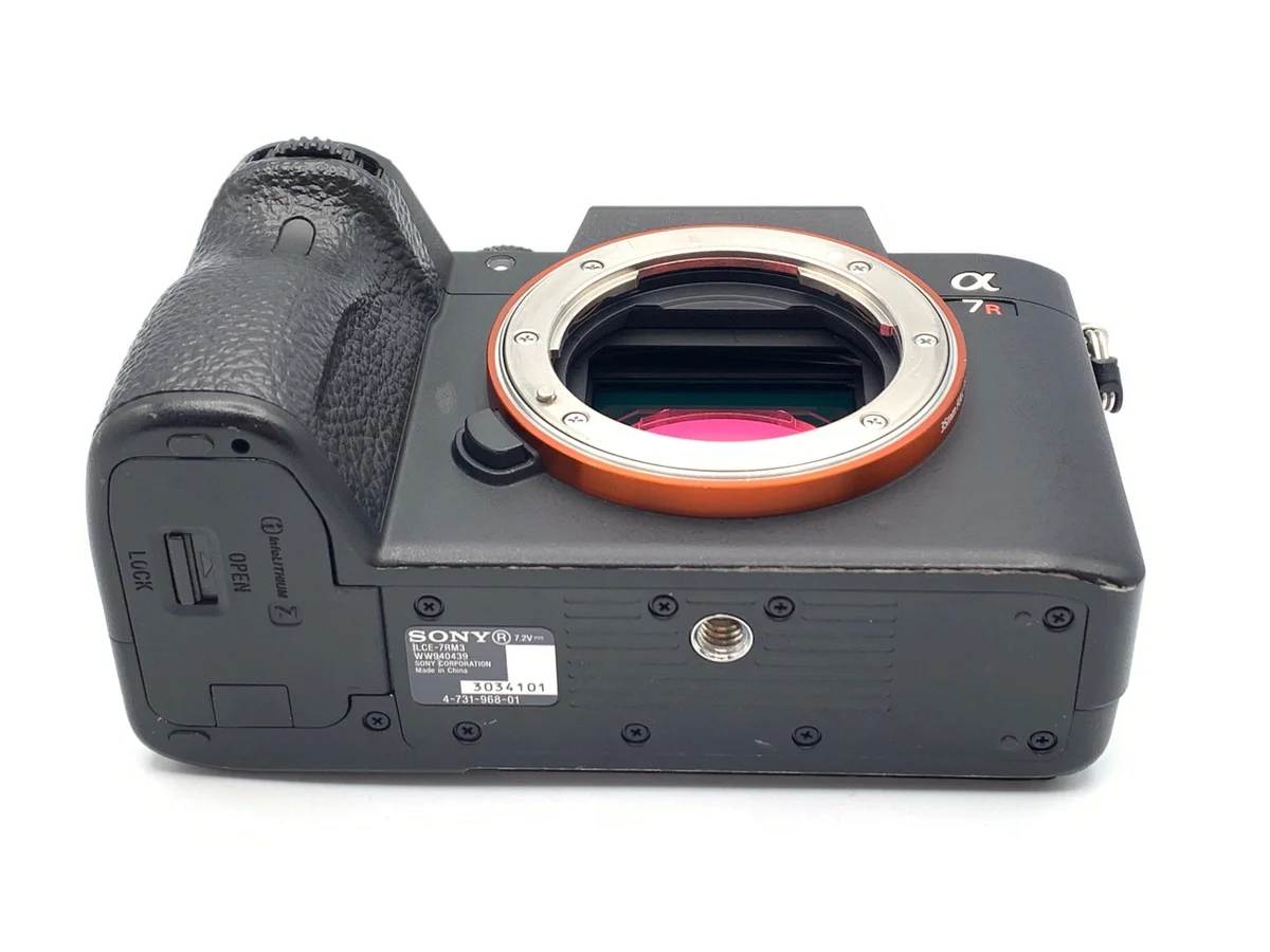 Sony α7R III [ILCE-7RM3