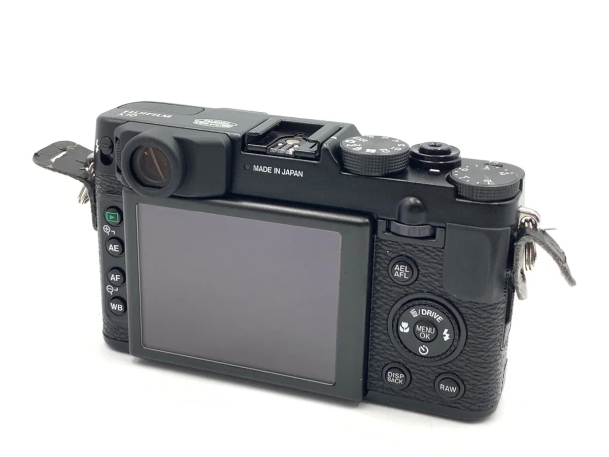 Fujifilm X10