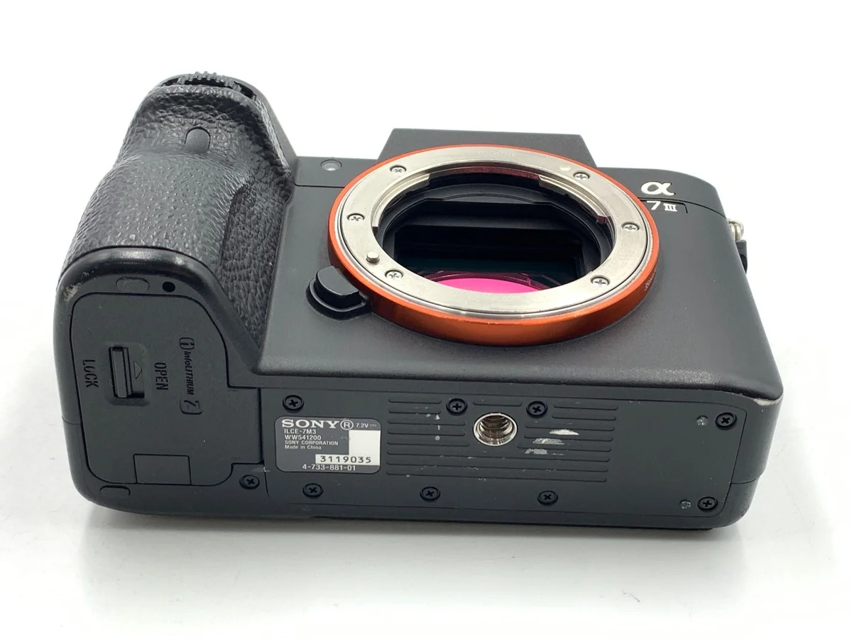 Sony α7III [ILCE-7M3