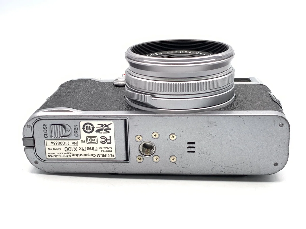Fujifilm FinePix X100