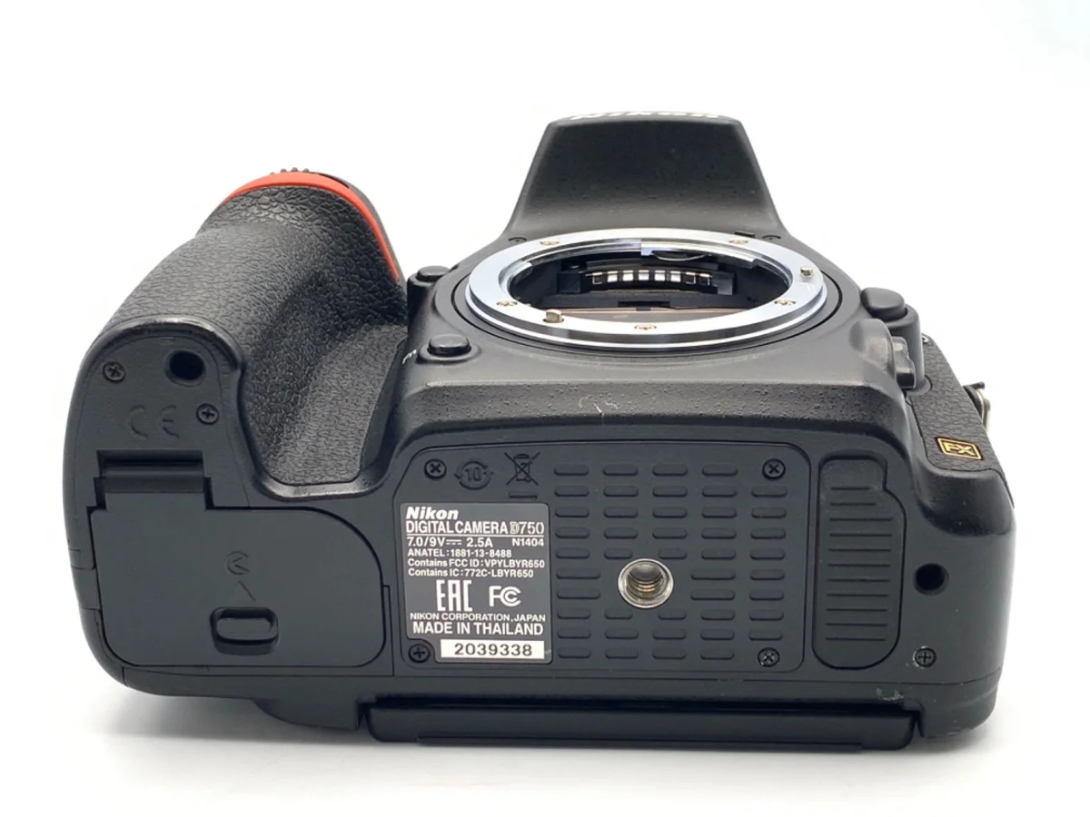 Nikon D750