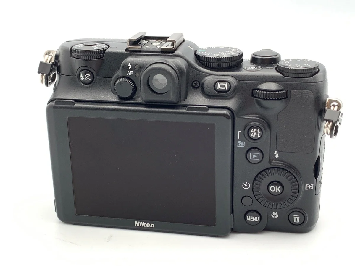 Nikon COOLPIX P7100