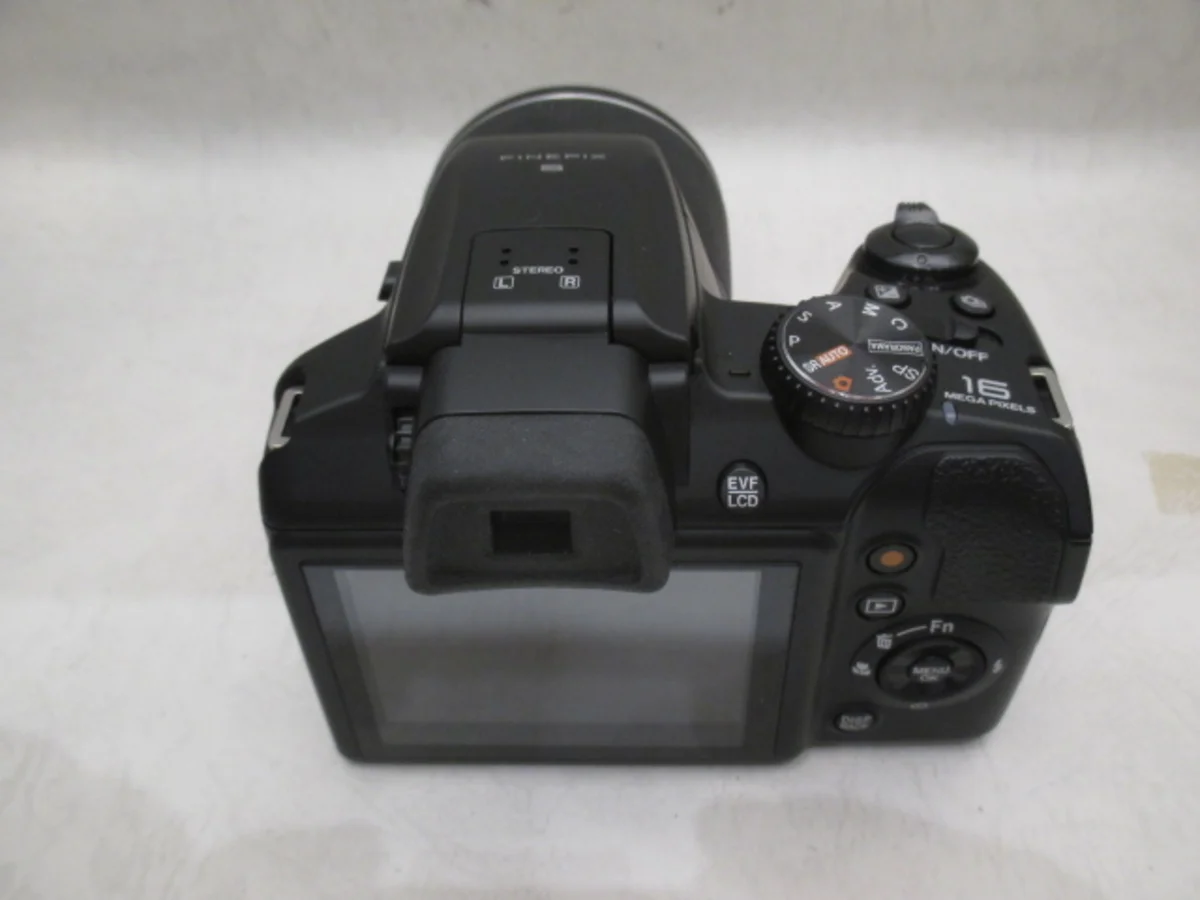 Fujifilm FinePix S9200