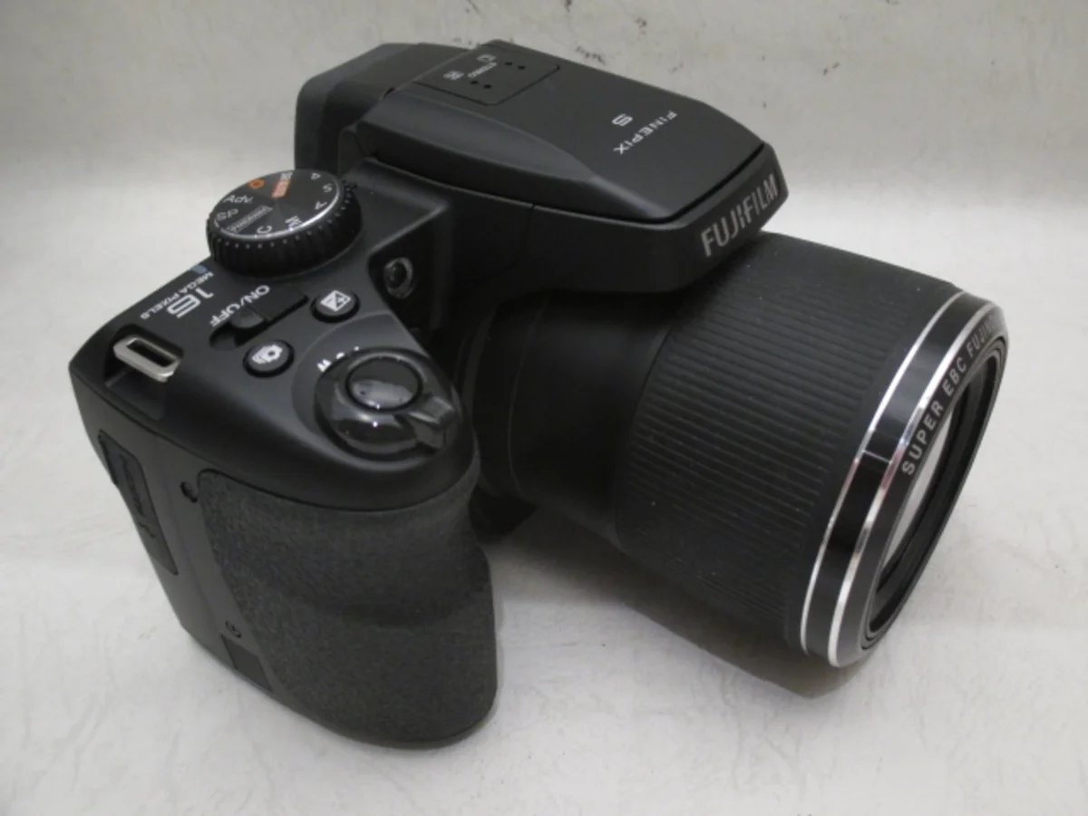 Fujifilm FinePix S9200
