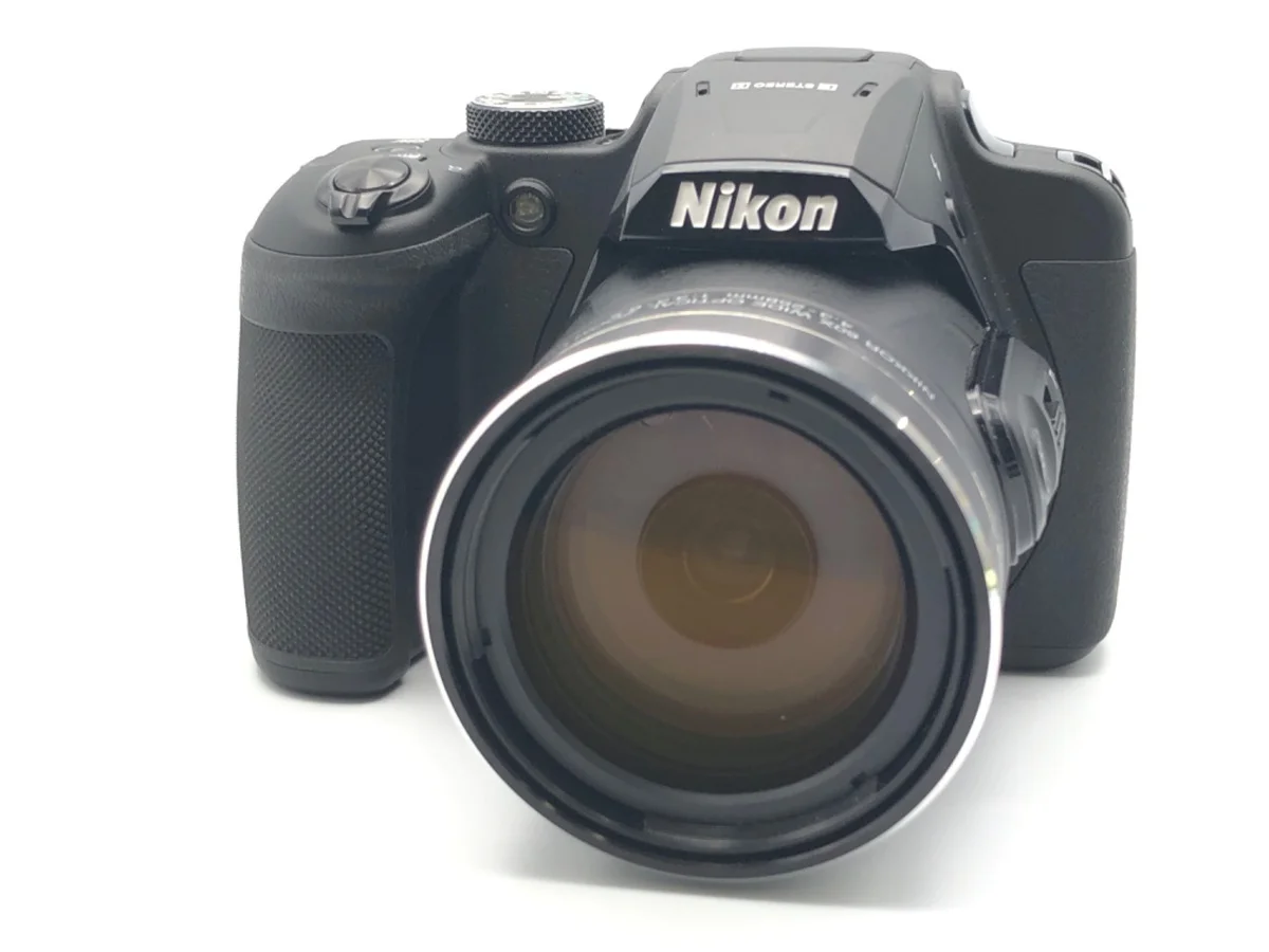 Nikon COOLPIX B700