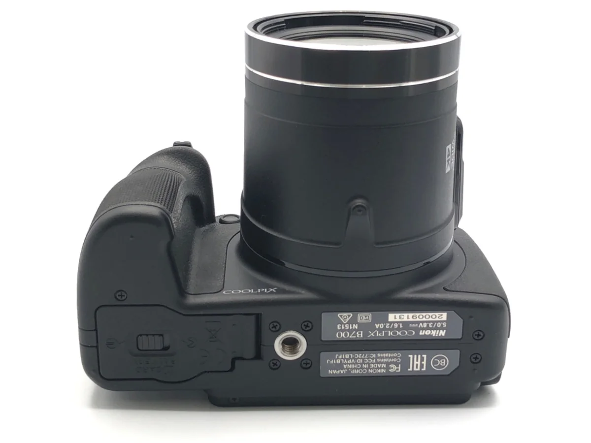 Nikon COOLPIX B700
