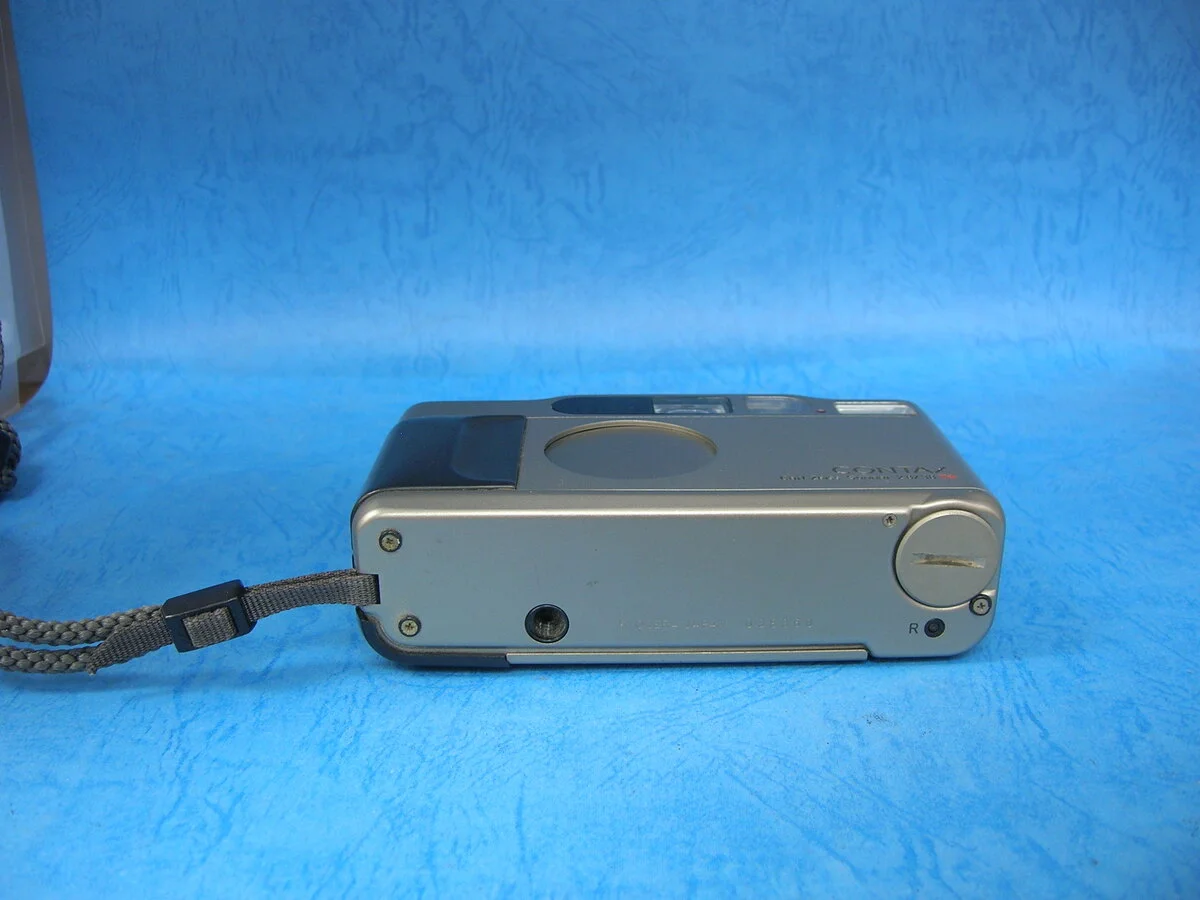 Contax T2