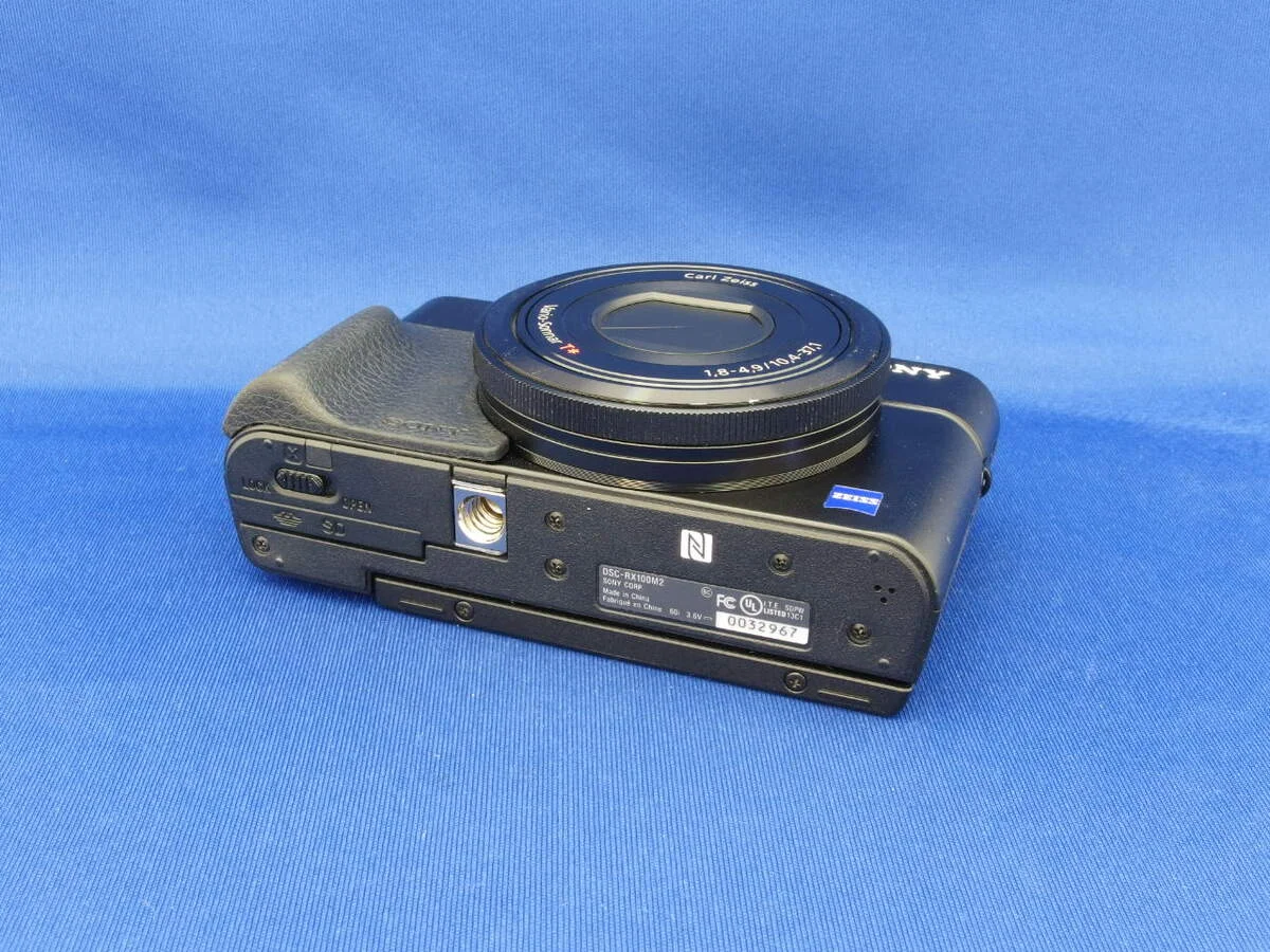 Sony Cyber-shot DSC-RX100M2