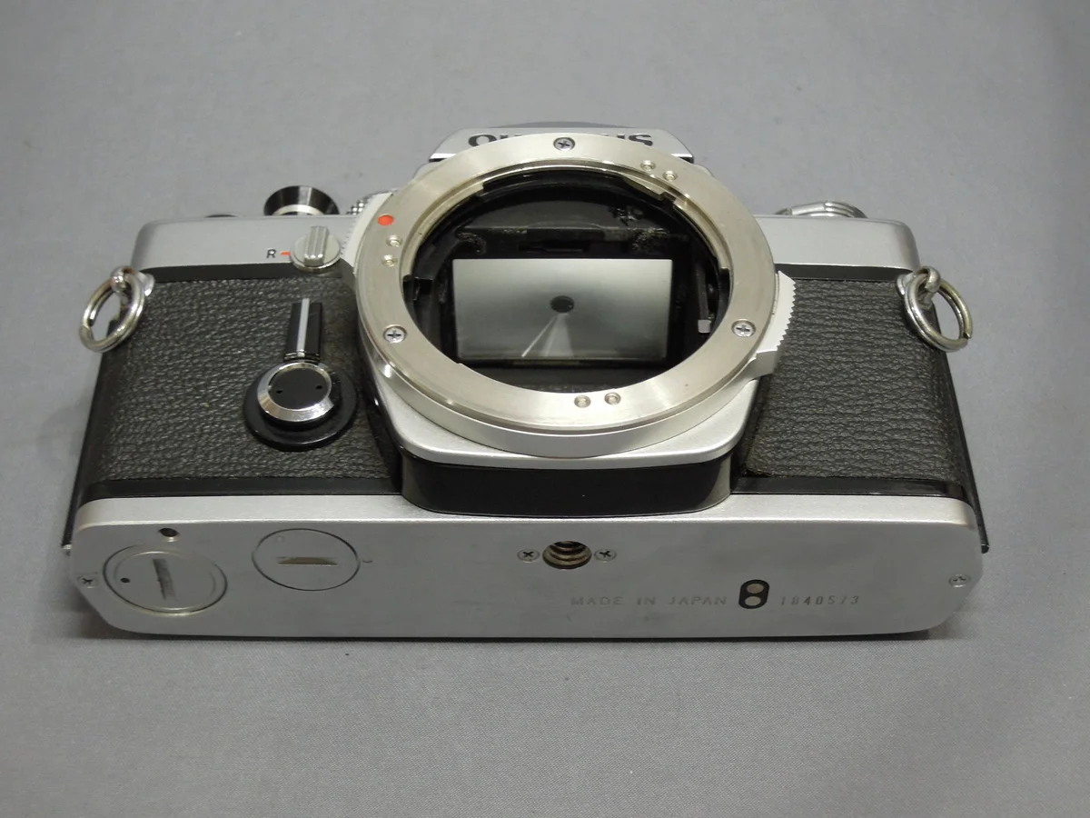 Olympus OM-1