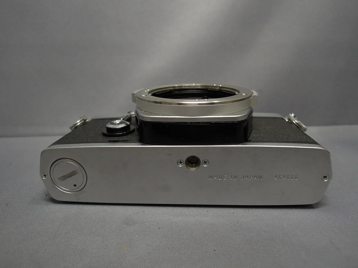 Olympus OM-1