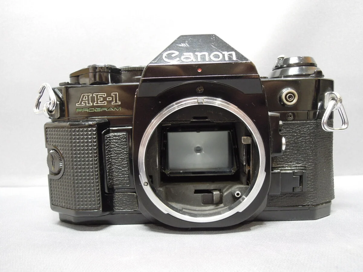 Canon AE-1P