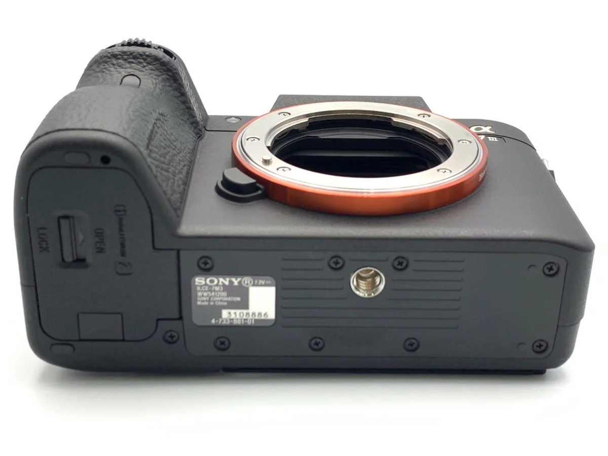 Sony α7III [ILCE-7M3