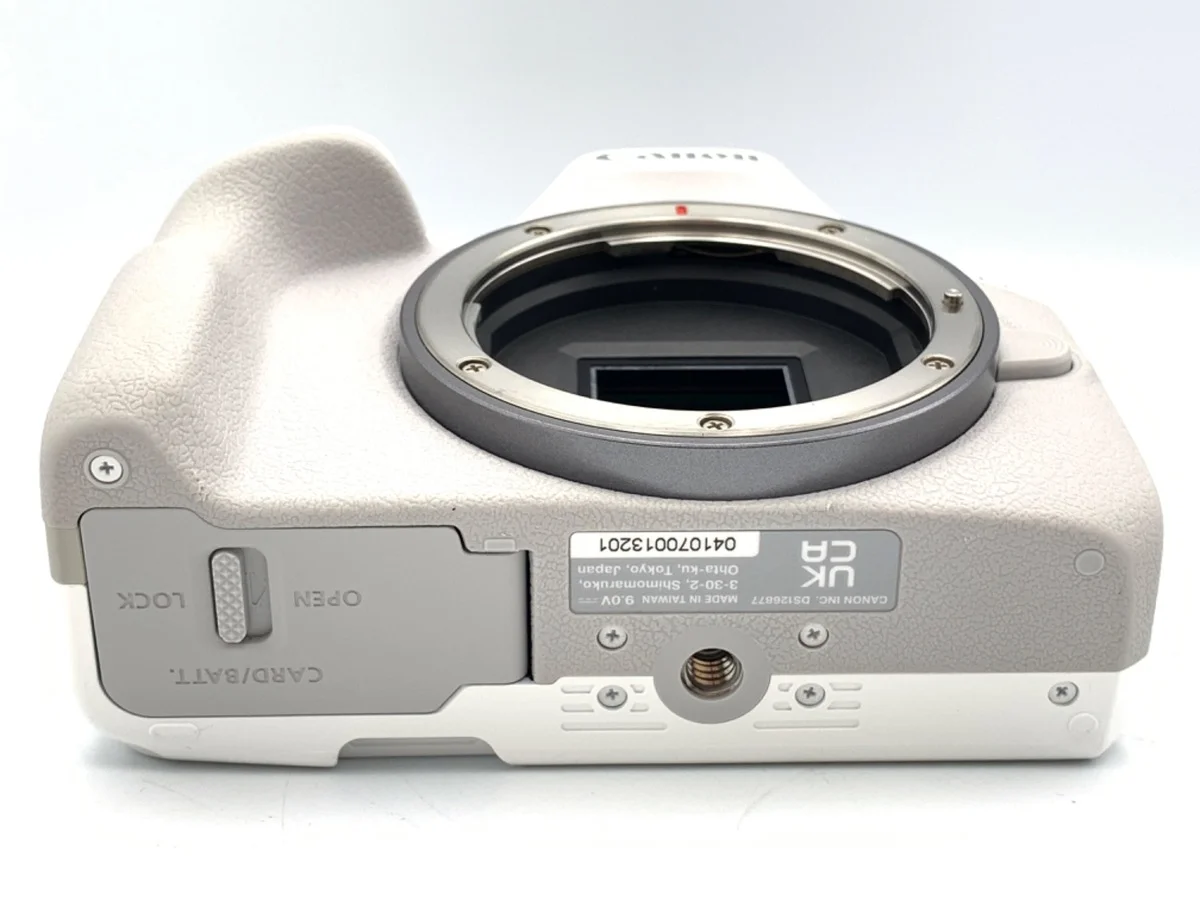Canon EOS R50