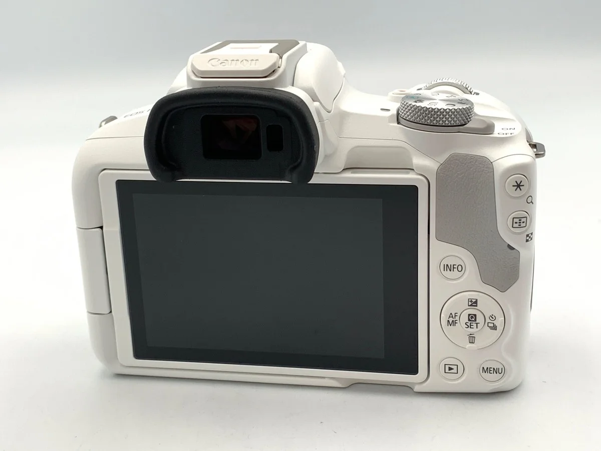 Canon EOS R50