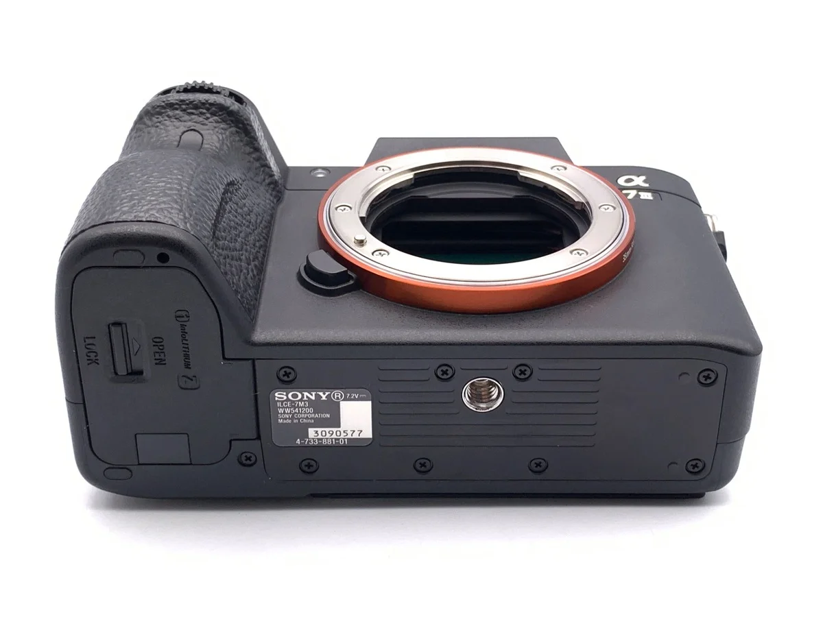 Sony α7III [ILCE-7M3